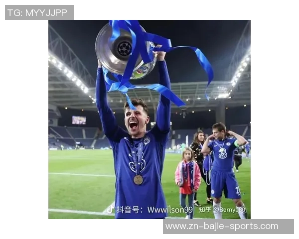 37岁依然热爱足球格罗斯克洛伊茨加盟德国第七级联赛球队续写传奇