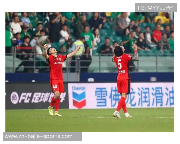 成都蓉城奥地利籍守门员教练汉斯正式加盟北京国安引发球迷热议