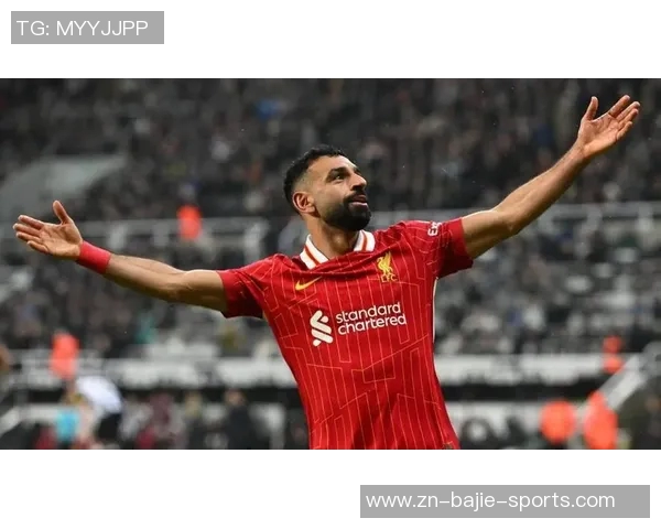 阿迪达斯庆祝与欧冠合作25周年梅西齐祖萨拉赫等明星齐聚海报发布 阿迪达斯庆祝与欧冠合作25周年梅西齐祖萨拉赫等明星齐聚海报发布