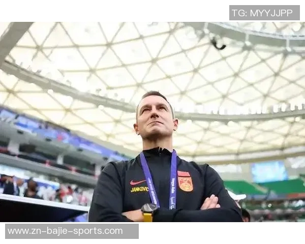 扬科维奇观战女足惨败直言中国球员可胜任欧洲低级别联赛